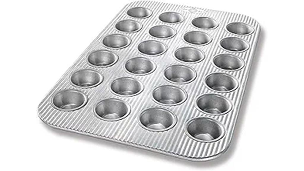 mini cupcake and muffin pan